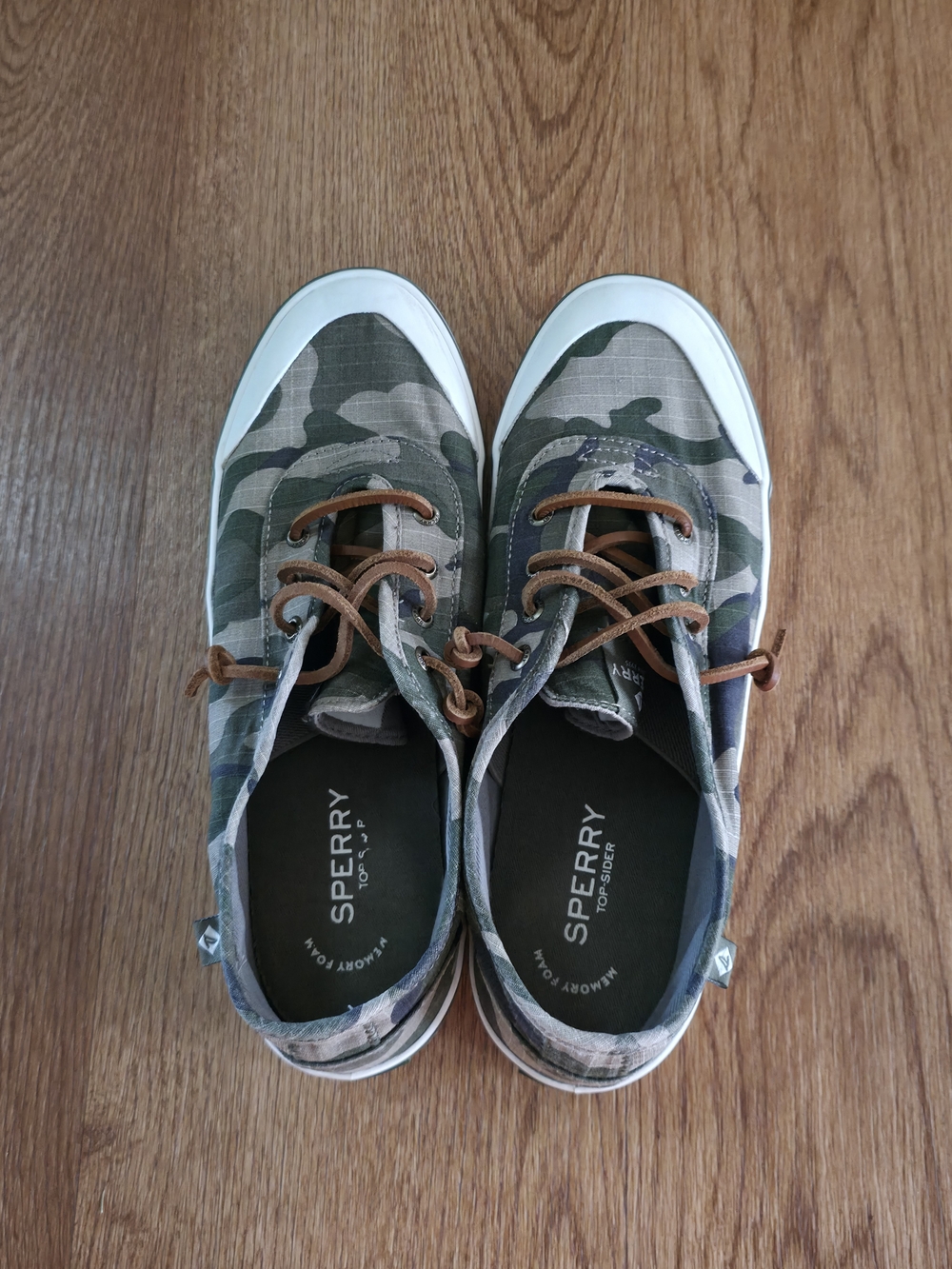 Sperry Women's 9.5M Camo Canvas Boat Shoes - Green Camo